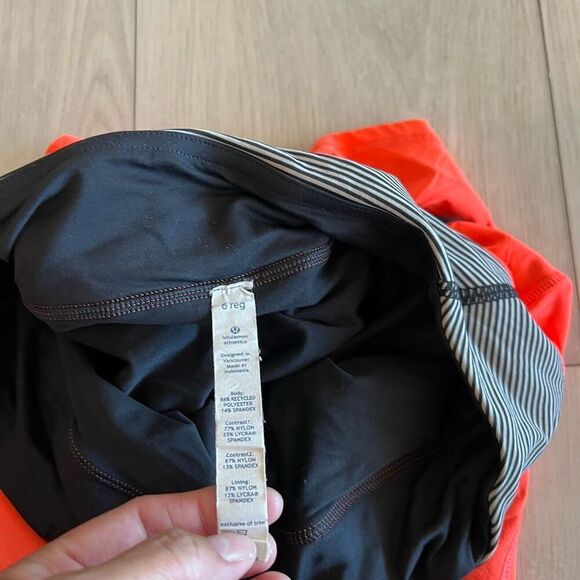 Lululemon Run: Pace Setter Skirt Light Flare / Tonka Stripe Cashew size 6 - Picture 5 of 6